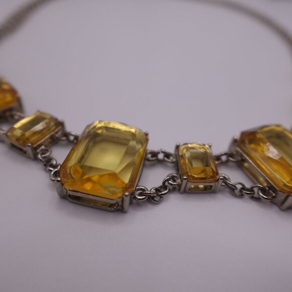 Banana Republic statement necklace - Picture 2 of 10